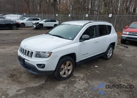 2016 Jeep Compass Sport из США, поврежденный, VIN 1C4NJDBB1GD637619